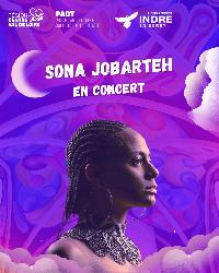 Sona Jobarteh en concert dans l'&eacute;glise du Menoux - Le Menoux