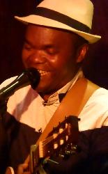 Louis Essem&nbsp;: De S&egrave;te &agrave; Yaound&eacute; Chanson fran&ccedil;aise et cam&eacute;rounaise - Grenoble