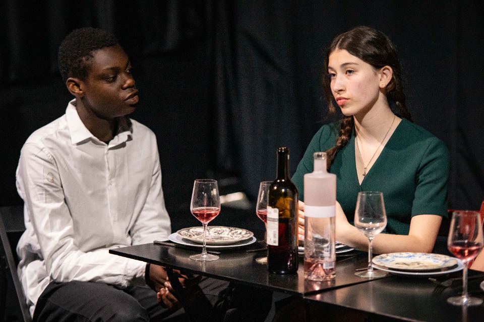 Cours de th&eacute;&acirc;tre ados (11-17 ANS)  - Paris