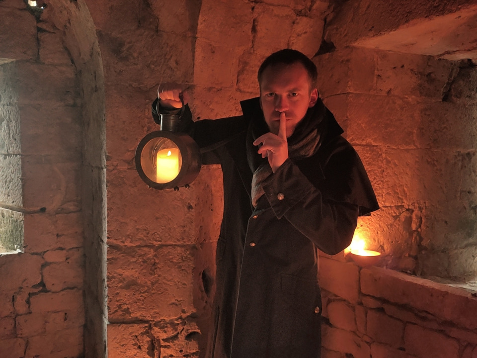 Visite th&eacute;&acirc;tralis&eacute;e &laquo; Entre chien et loup &raquo;  - Provins