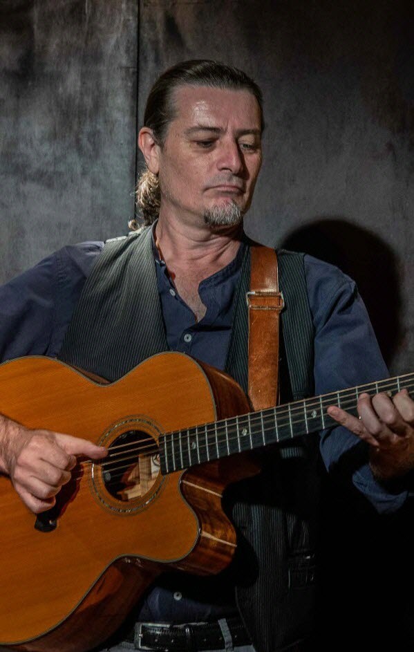 Laurent Berger Chanson fran&ccedil;aise chant guitare - Grenoble
