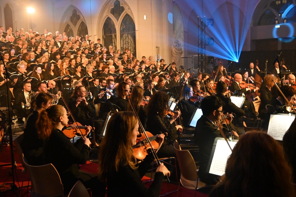 CARMINA BURAN - Concert CARITATIF - Arras